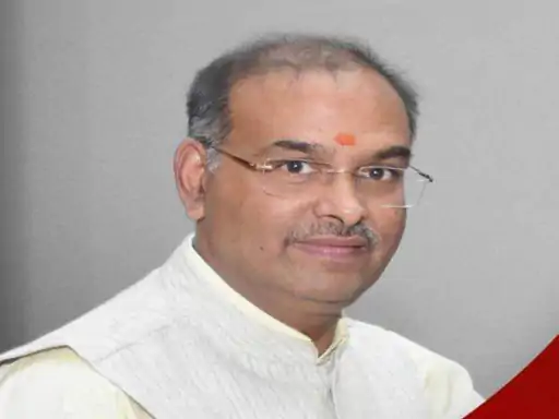 कुलपति विनय पाठक के लिए आज अंतिम मौका, नहीं हुए पेश तो होगी गिरफ्तारी